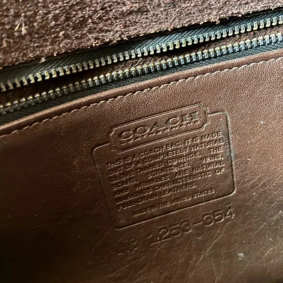 Vintage Coach Dark Brown Leather Shoulder Bag - Picture 8 of 11